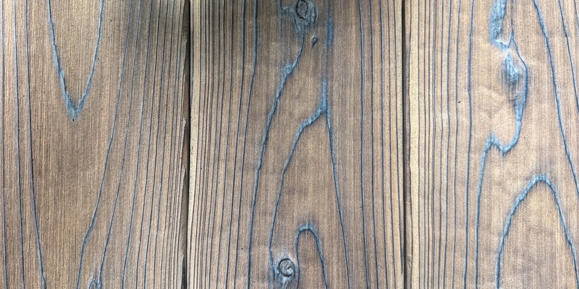 Close-up of KIME Sand Grey charred and brushed Japanese cedar