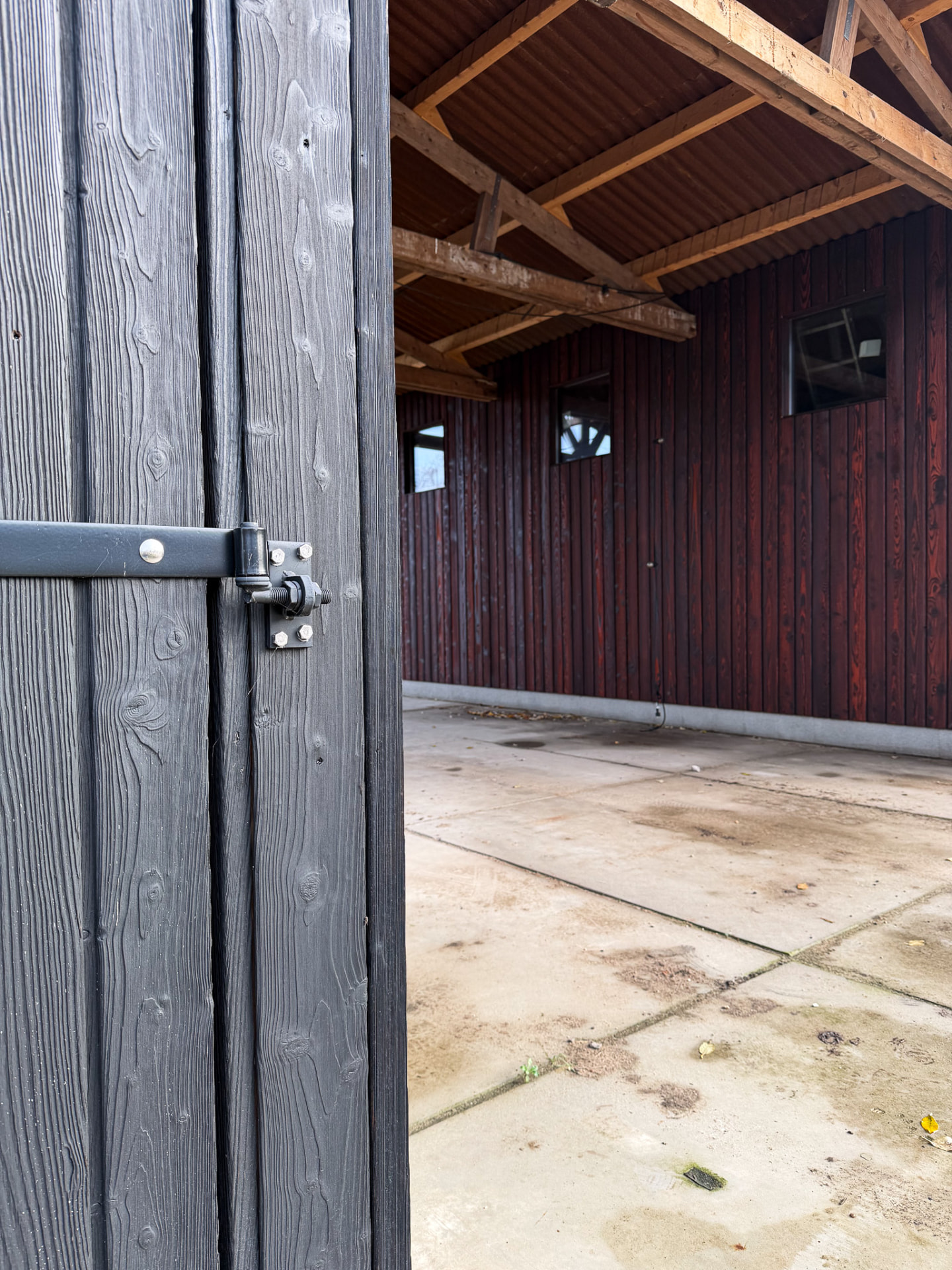 Brushed black charred larch board with the grain revealed